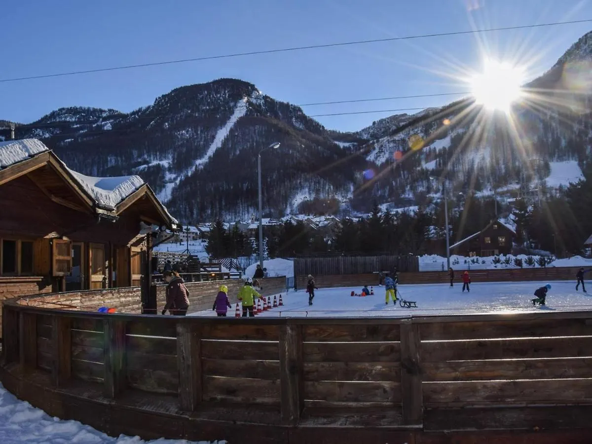 Appartement La Salle-les-Alpes, 2 pièces, 4 personnes - FR-1-330F-45 Serre Chevalier France